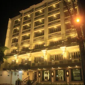 Herald Polaris Hotel San Pedro Makati